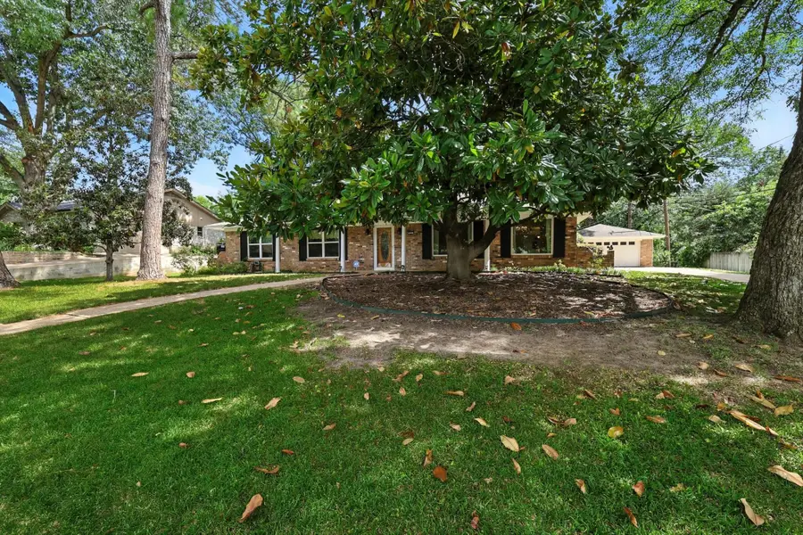 503 Summit Ridge Drive, Euless, TX 76039 - Image #3