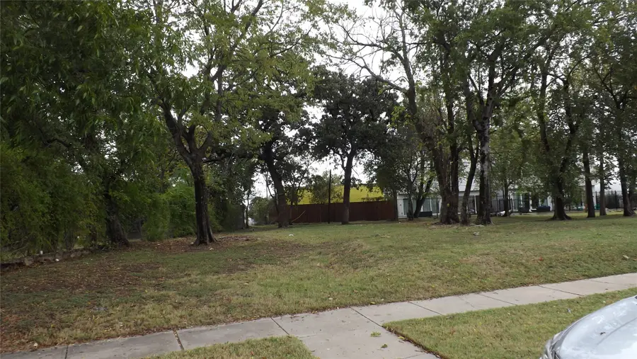 1514 Sullivan Drive, Dallas, TX 75215 - Image #2