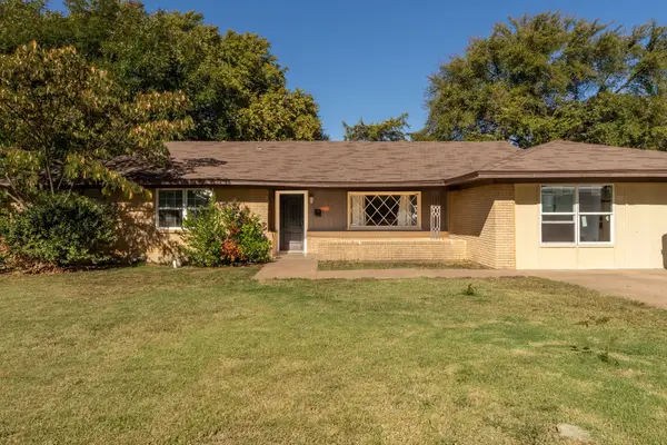 5720 Whitman Avenue, Fort Worth, TX 76133