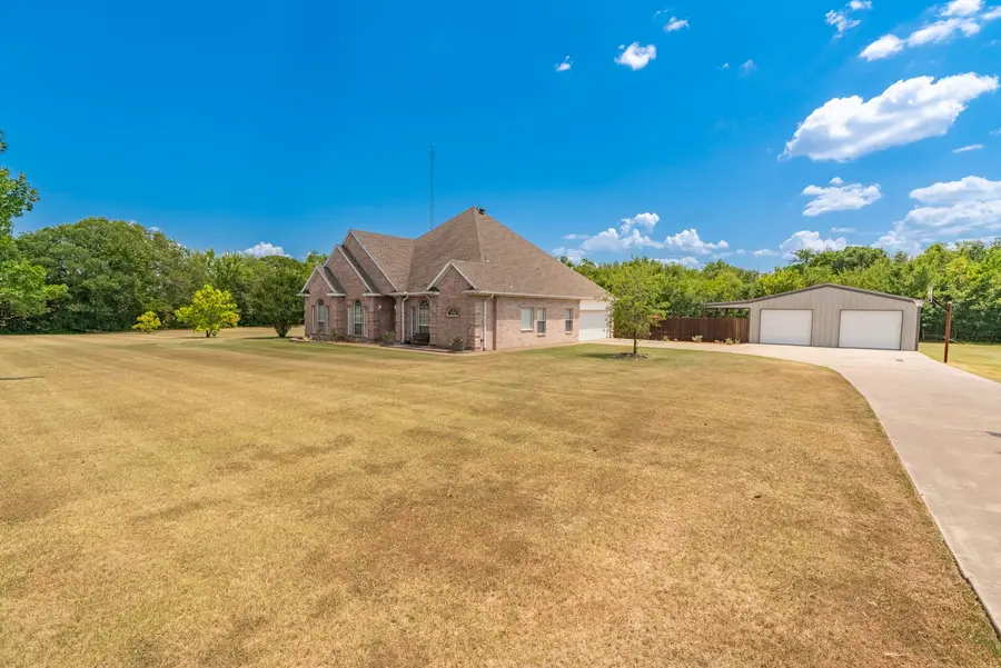 645 Ranchwood Drive, Greenville, TX 75402 - Image #2