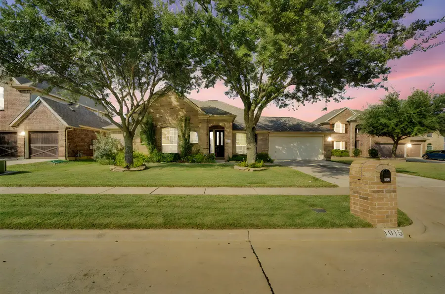 1015 Grover Court, Cedar Hill, TX 75104 - Image #2