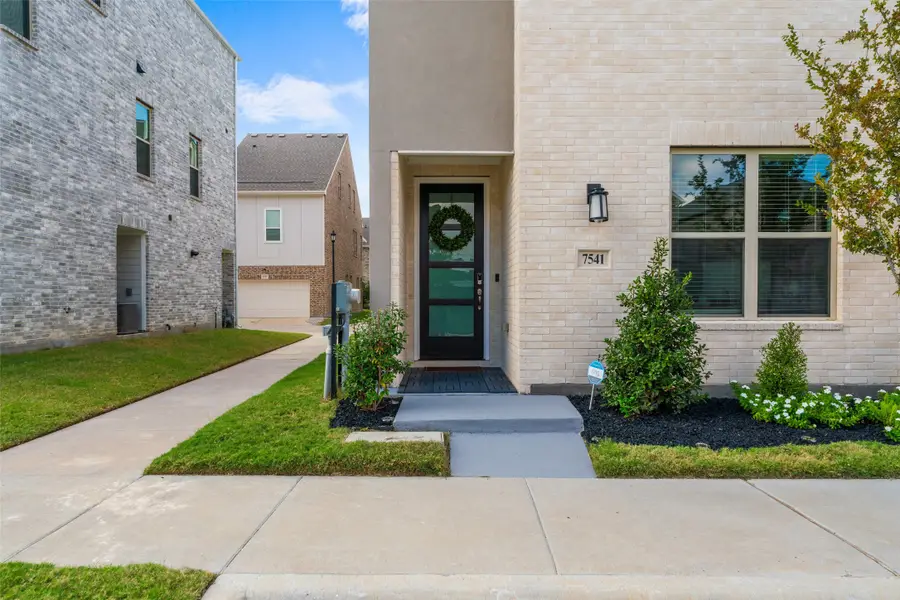 7541 Sheboygan Avenue, Dallas, TX 75228 - Image #3