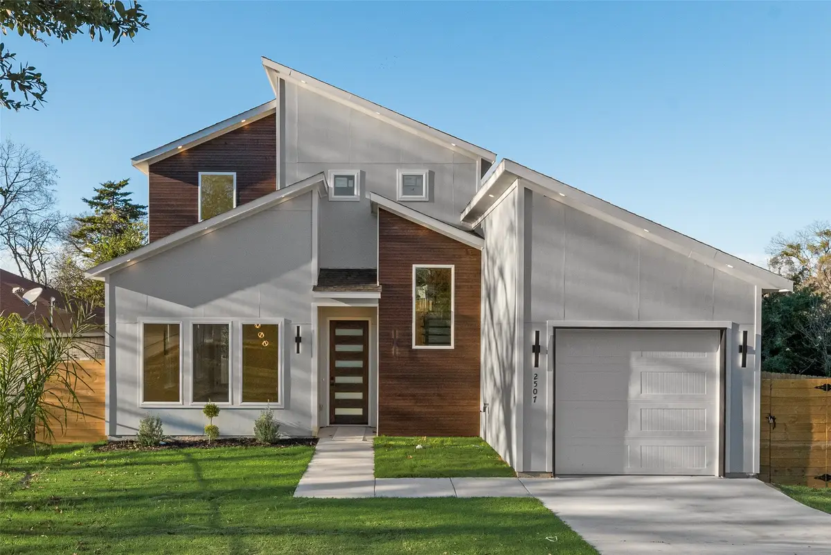 2507 Fatima Avenue, Dallas, TX 75241 - Image #1