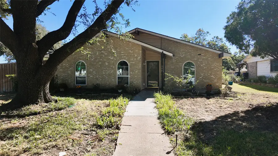 900 Overdowns Drive, Plano, TX 75023 - Image #2