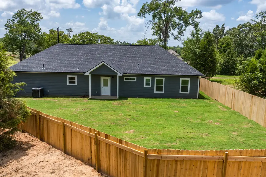 5530 Sam Slade Trail, Log Cabin, TX 75148 - Image #3