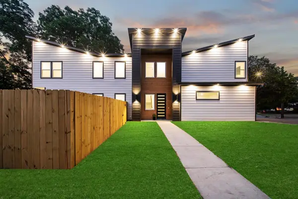 2503 Lawrence Street, Dallas, TX 75215