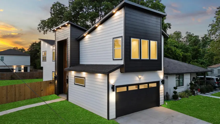 2503 Lawrence Street, Dallas, TX 75215 - Image #3