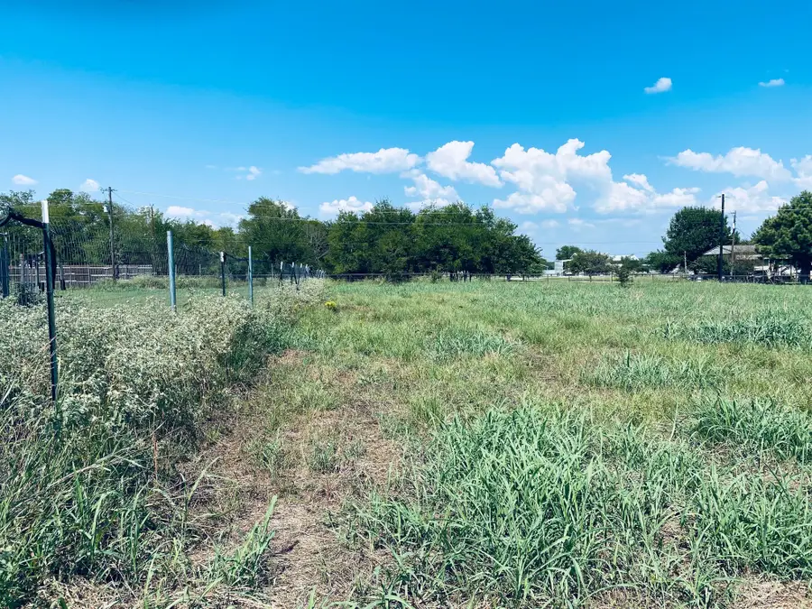 236 County Road 1450 Road, Point, TX 75472 - Image #3