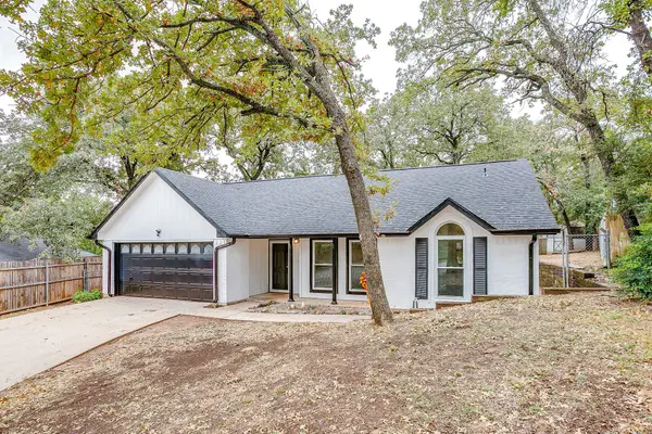 155 Ann Court, Azle, TX 76020
