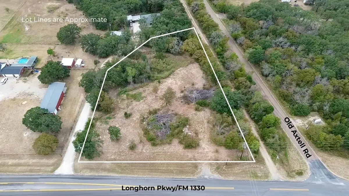 1317 Longhorn Parkway, Axtell, TX 76624 - Image #1
