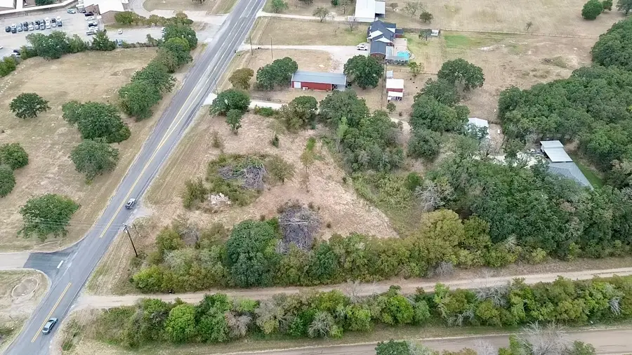 1317 Longhorn Parkway, Axtell, TX 76624 - Image #3