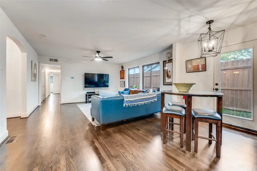 3581 Woodleigh Drive, Dallas, TX 75229 - Image #3