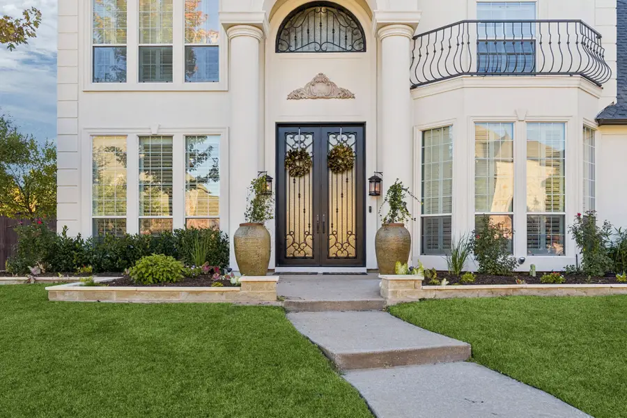 1301 Timarron Lane, McKinney, TX 75072 - Image #3