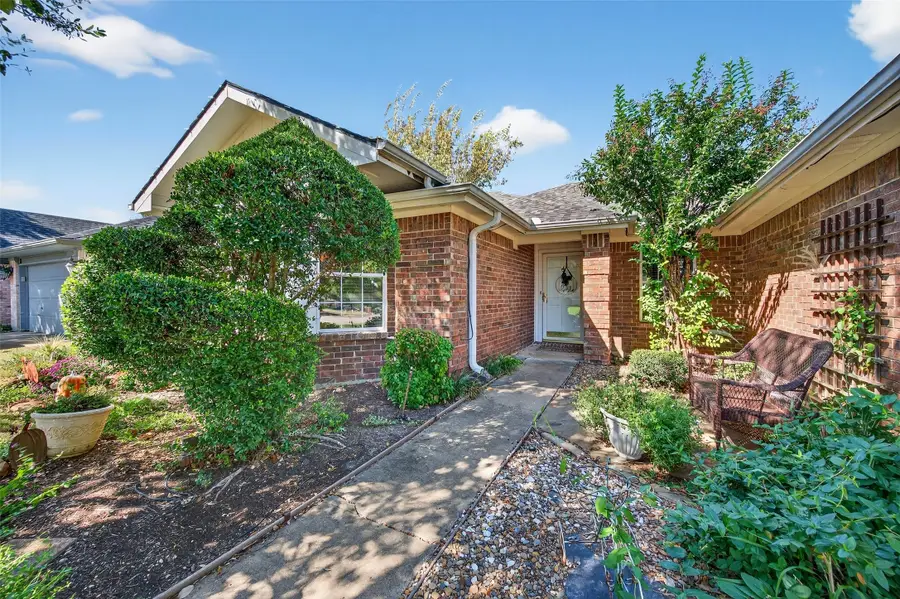 1712 Timberline Lane, Sherman, TX 75092 - Image #3