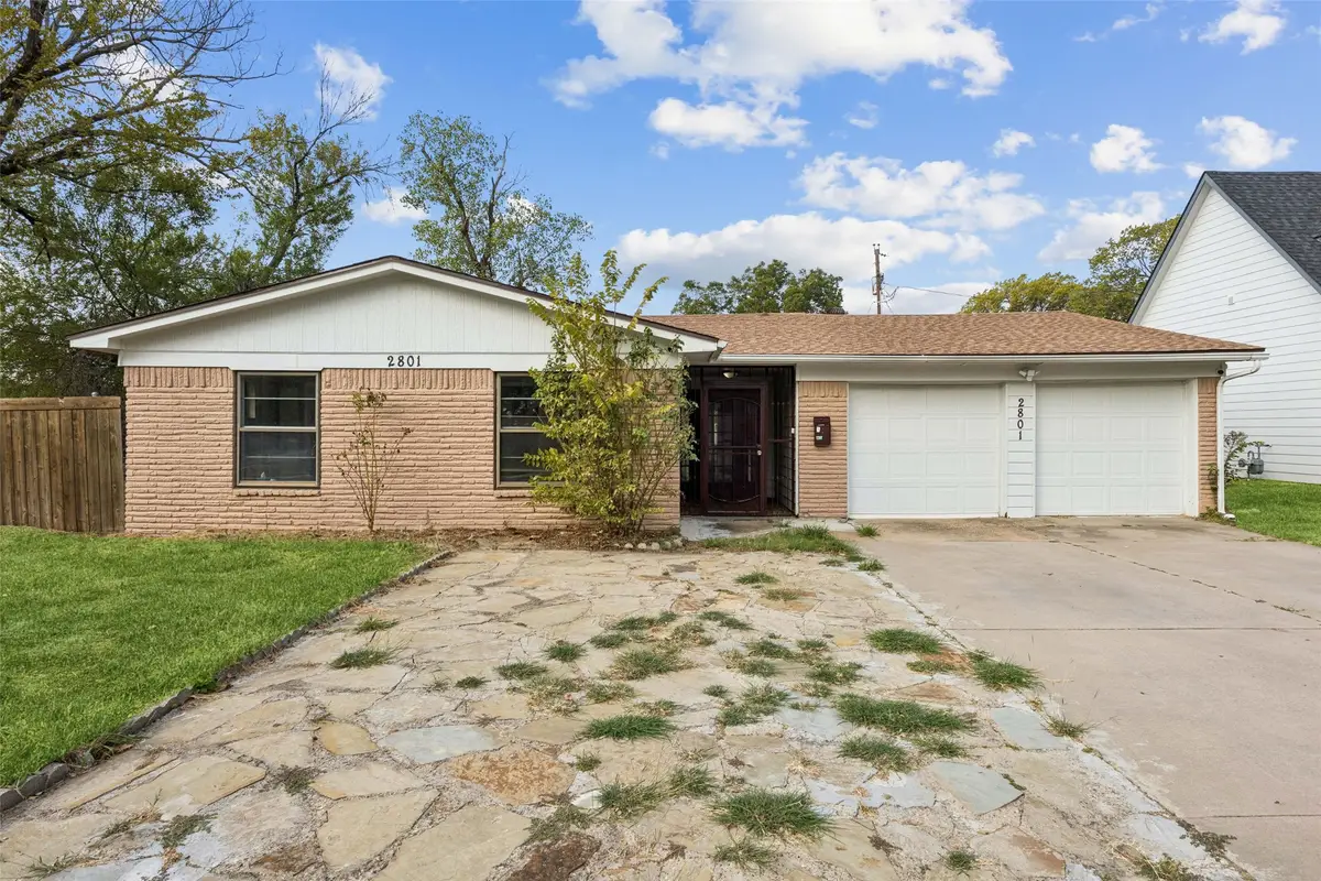 2801 Clearbrook Drive, Irving, TX 75062 - Image #1