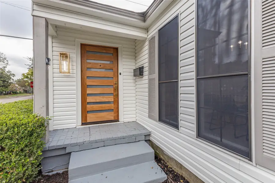 5848 Kenwood Avenue, Dallas, TX 75206 - Image #2