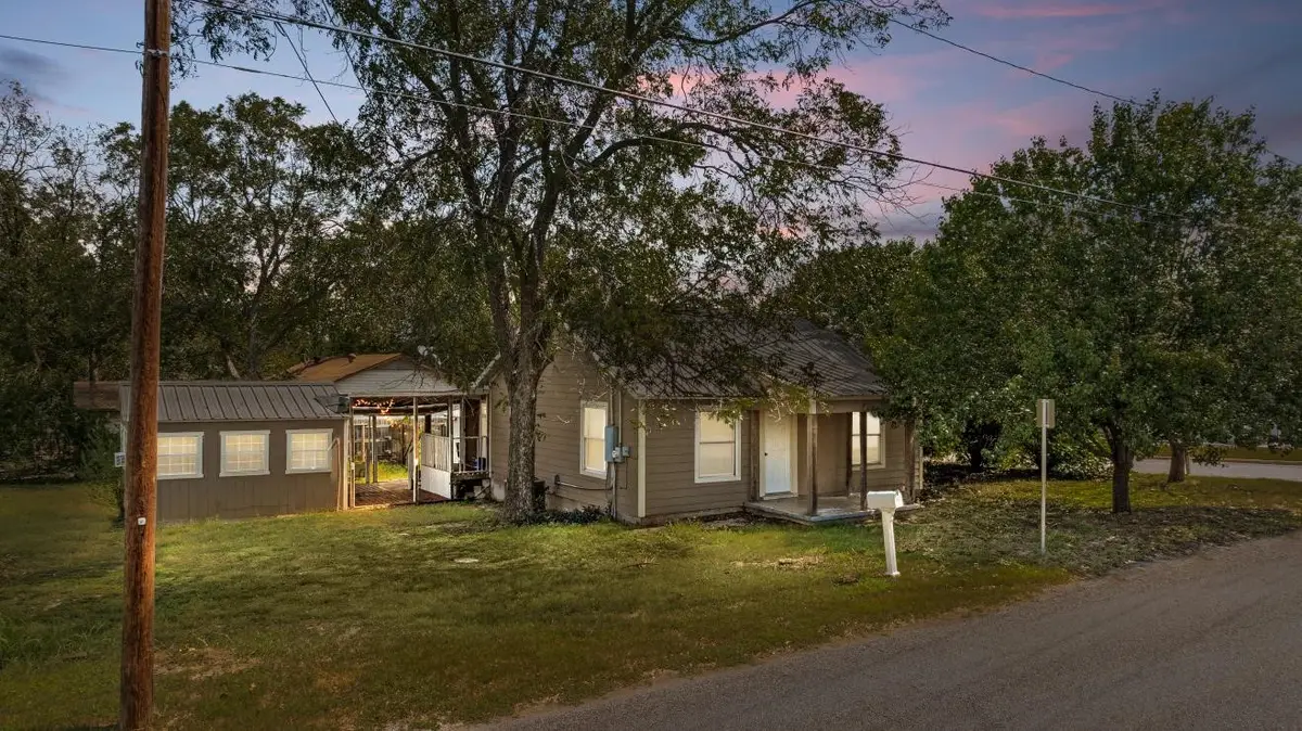 695 S Lillian Street, Stephenville, TX 76401 - Image #1