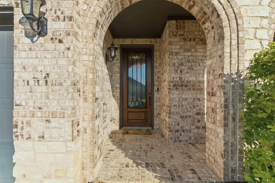 10633 Moss Cove Drive, Crowley, TX 76036 - #2