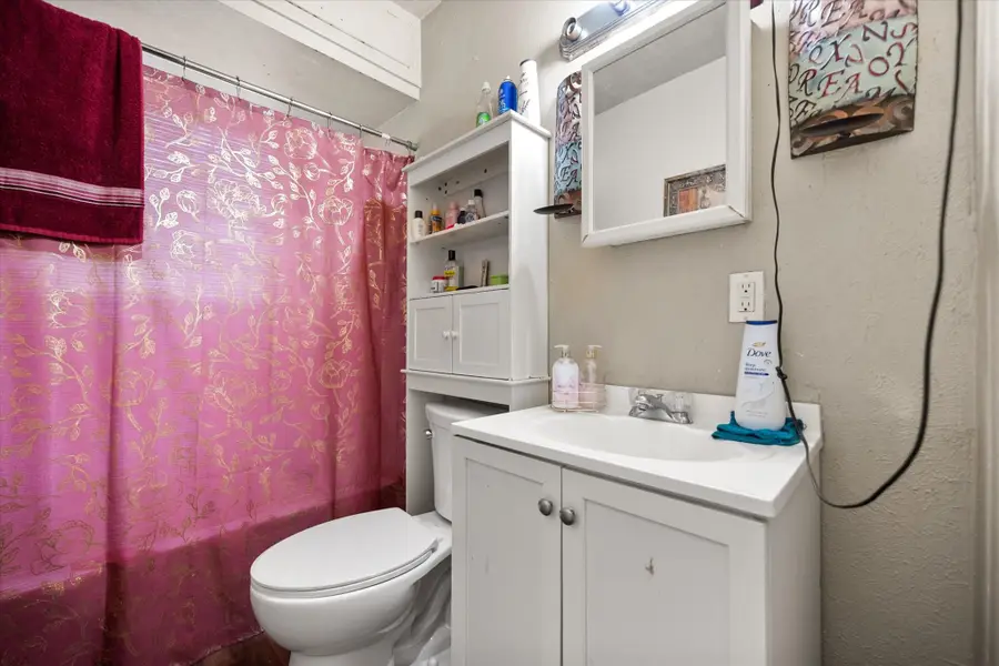 2705 34th Street, Fort Worth, TX 76106 - Image #3