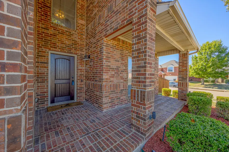 1500 Deer Crossing Drive, Arlington, TX 76002 - Image #3