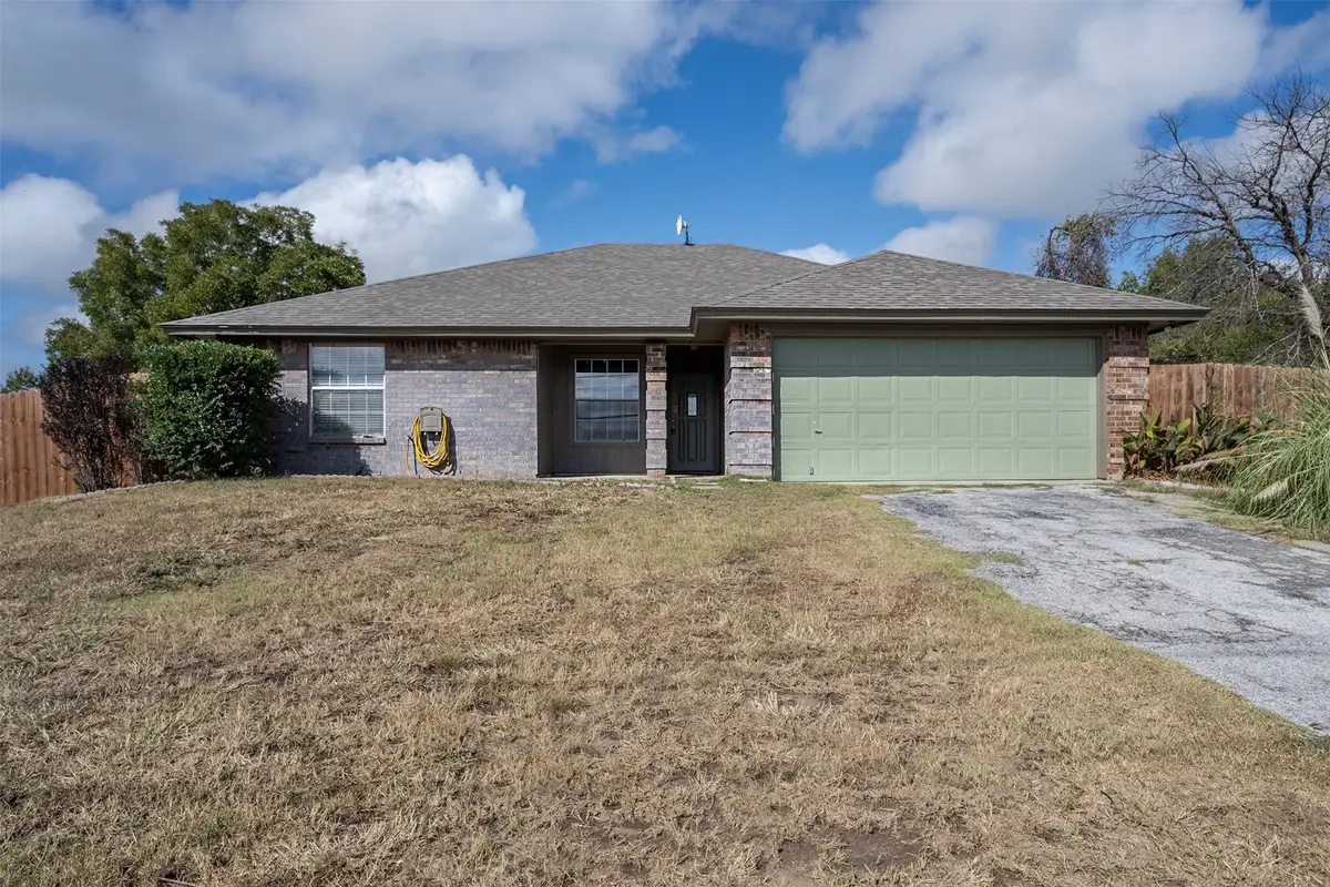 9121 S Fm 730, Azle, TX 76020 - Image #1