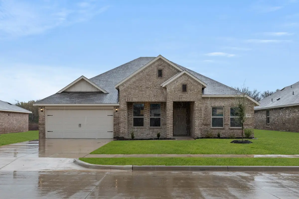 2609 Streamside Drive, Burleson, TX 76028 - Image #1
