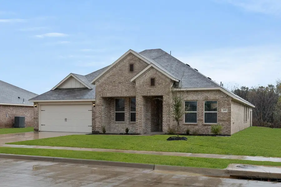 2609 Streamside Drive, Burleson, TX 76028 - Image #2