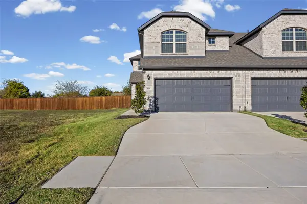 519 Sandiford Court, Mansfield, TX 76063