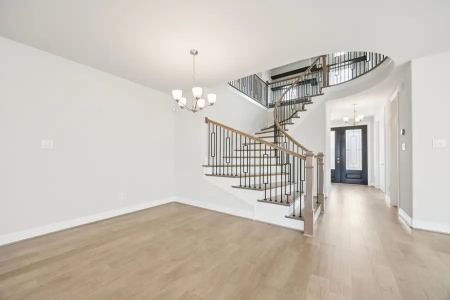 12803 Meadow Glen Trail, Rowlett, TX 75089 - Image #2