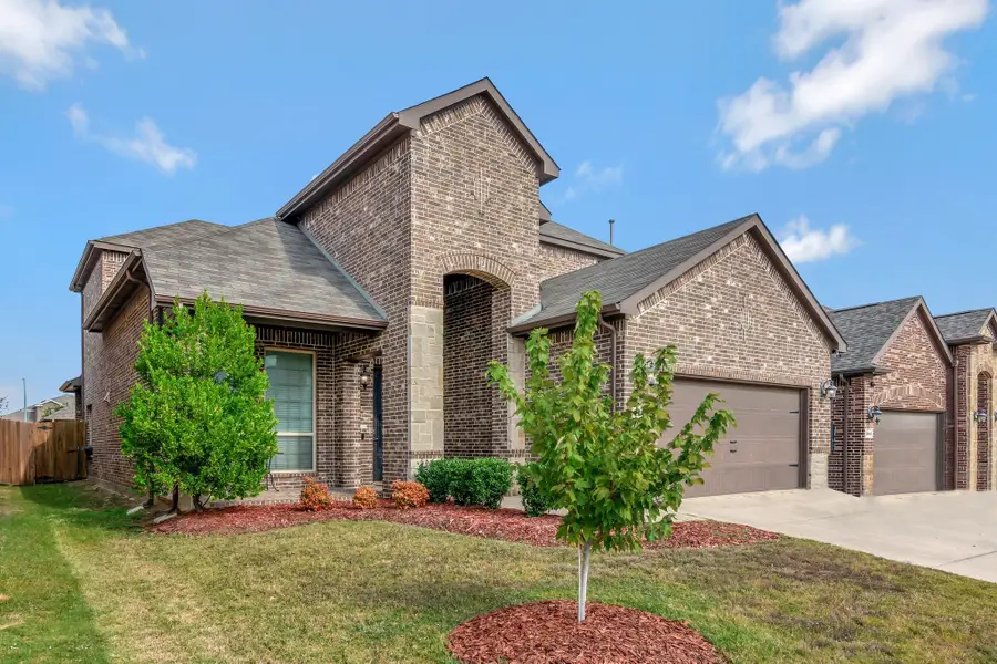 3061 Bella Lago Drive, Fort Worth, TX 76177 - Image #2