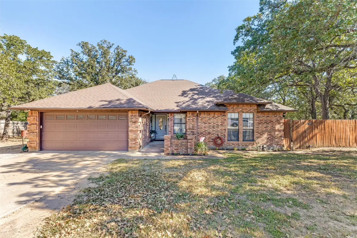 841 Amon Trail, Azle, TX 76020 - Image #1