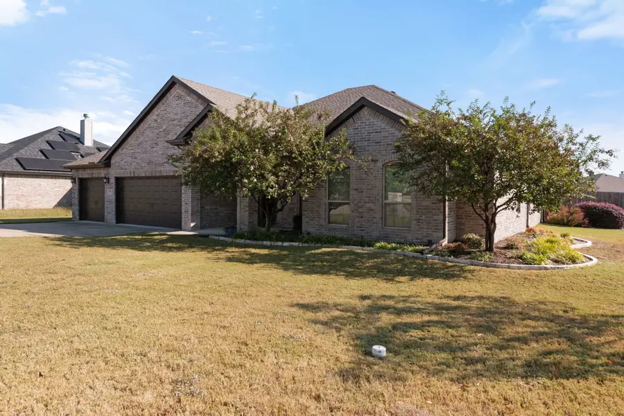7425 Waterwell Trail, Forest Hill, TX 76140 - Image #3