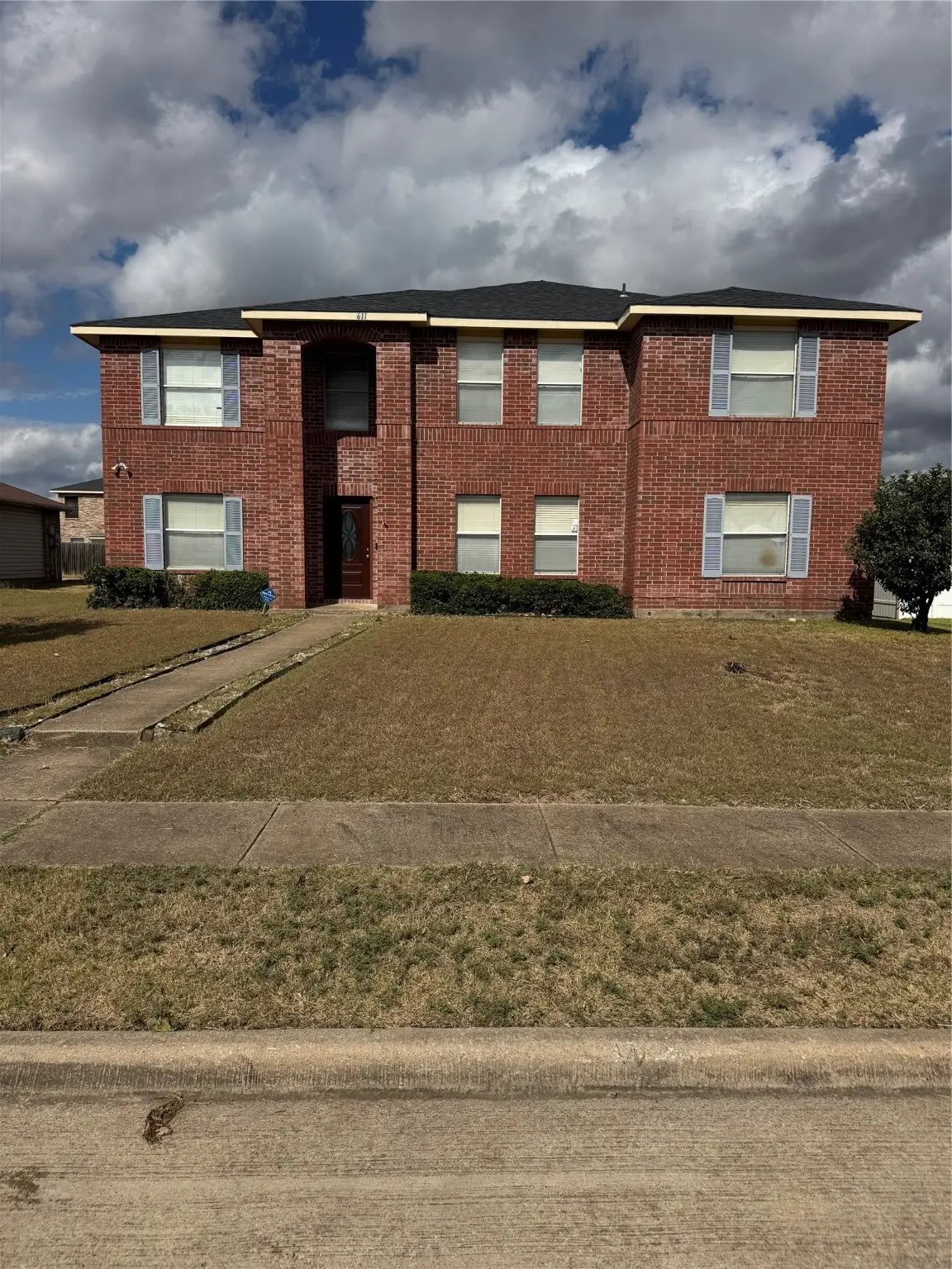 611 Pondview Drive, Cedar Hill, TX 75104 - Image #1