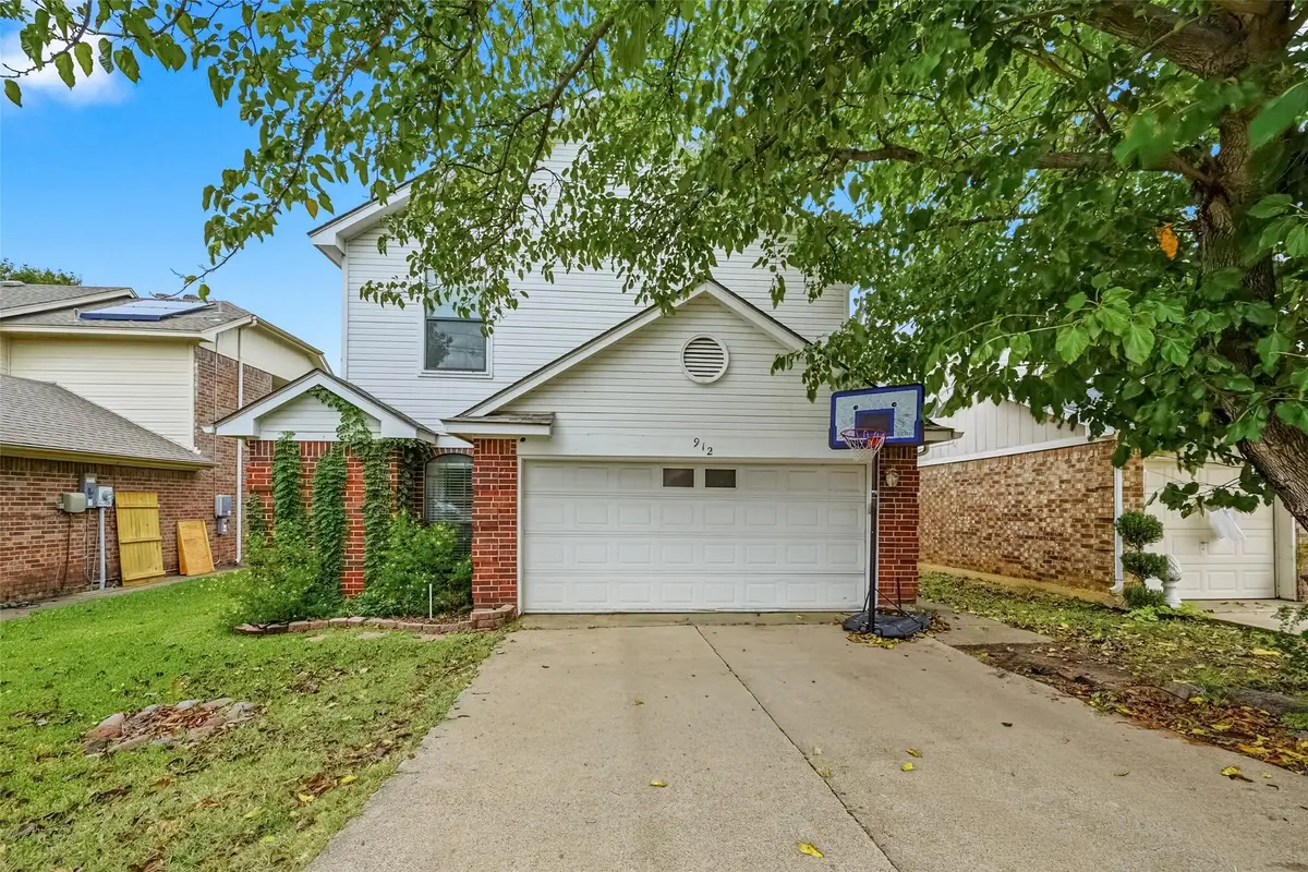 912 S Old Orchard Lane, Lewisville, TX 75067 - Image #1