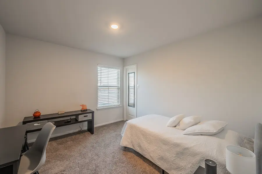 16501 White Fish Lane, Justin, TX 76247 - Image #2