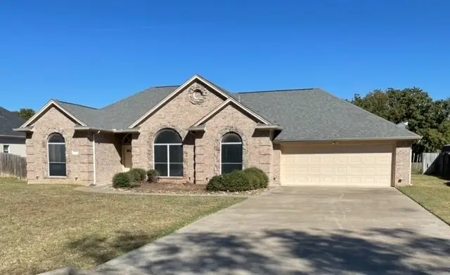 809 Amon Trail, Azle, TX 76020 - Image #1