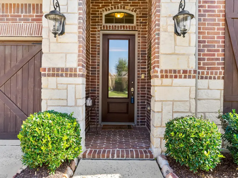6036 Andrews Way, Flower Mound, TX 75028 - Image #2