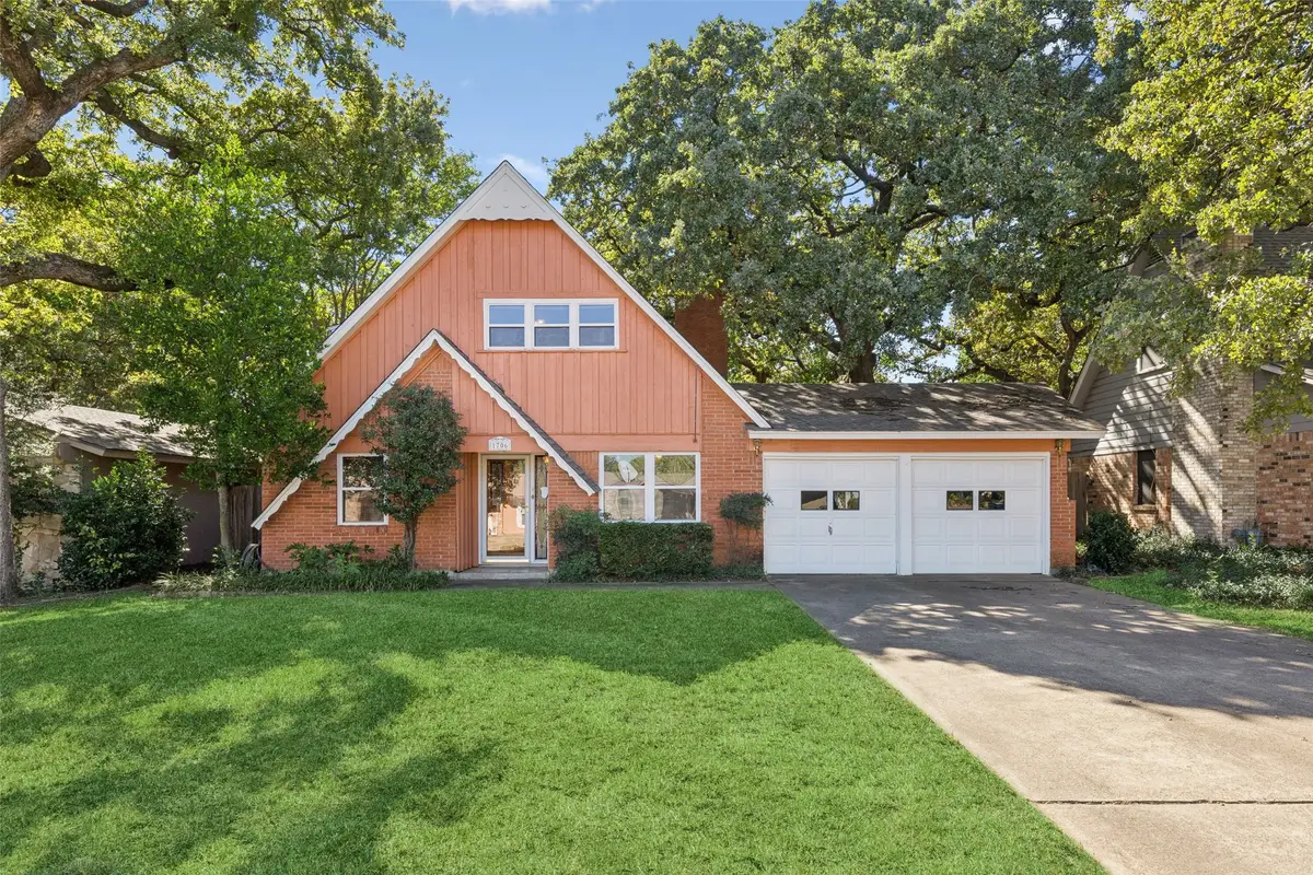 1706 Chip N Dale Drive, Arlington, TX 76012 - Image #1