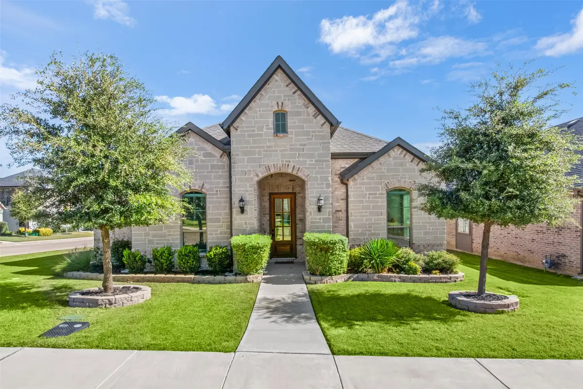 2002 Kati Jane Lane, Midlothian, TX 76065 - Image #1