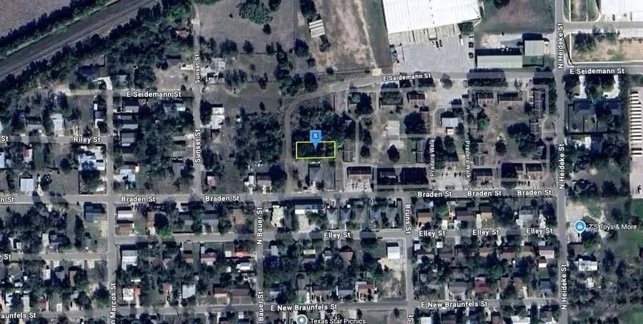 263 Bauer Street, Seguin, TX 78155 - Image #2