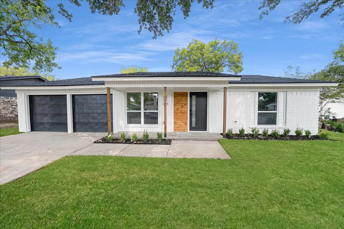 214 Santa Cruz Court, Grand Prairie, TX 75051 - Image #1