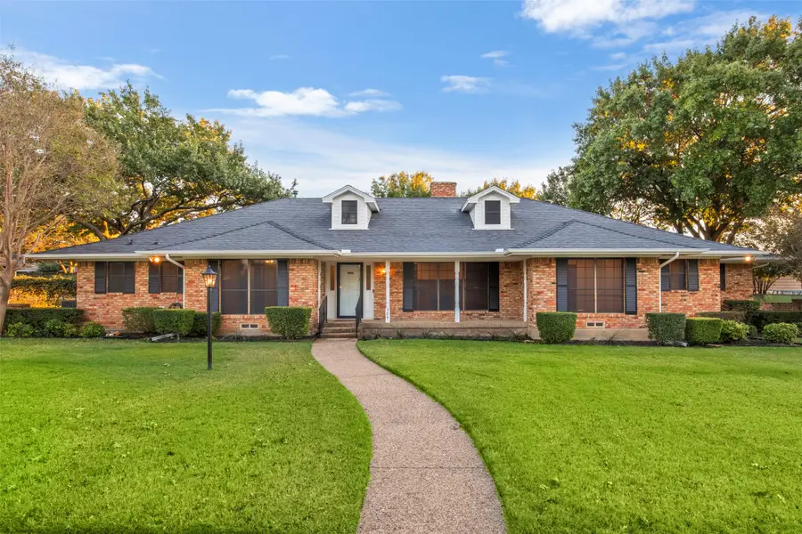 309 Hillcrest Drive, Midlothian, TX 76065 - Image #2