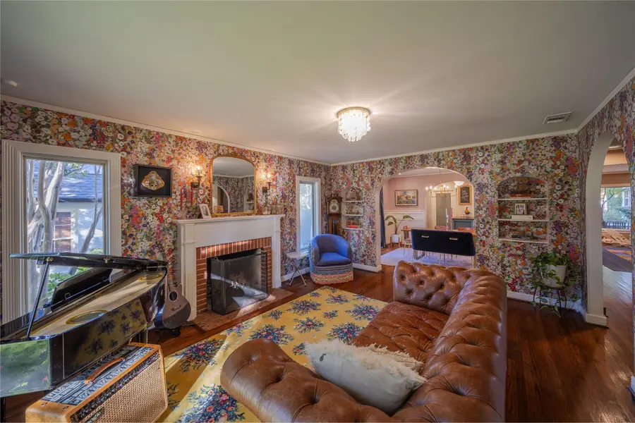 722 Tenna Loma Court, Dallas, TX 75208 - Image #3