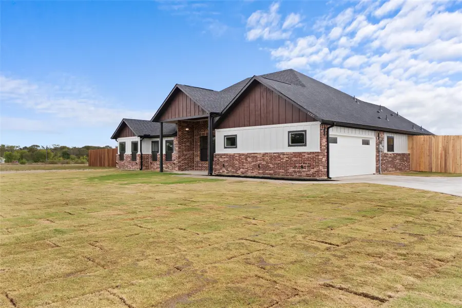 1137 County Road 4104, Greenville, TX 75401 - Image #2