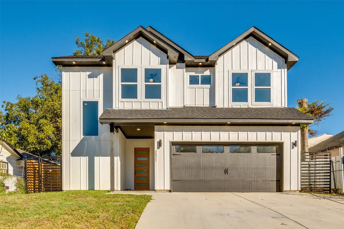 2827 Grafton Avenue, Dallas, TX 75211 - Image #1