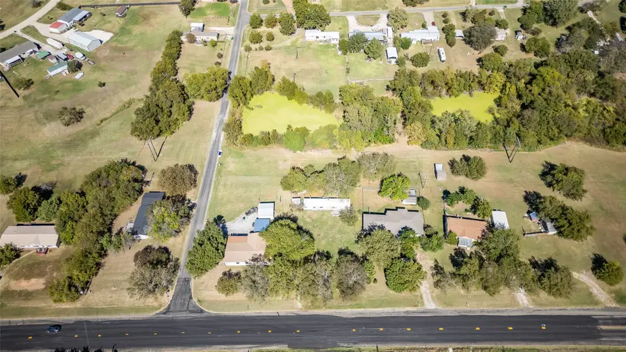 17435 State Highway 56, Southmayd, TX 75092 - Image #3