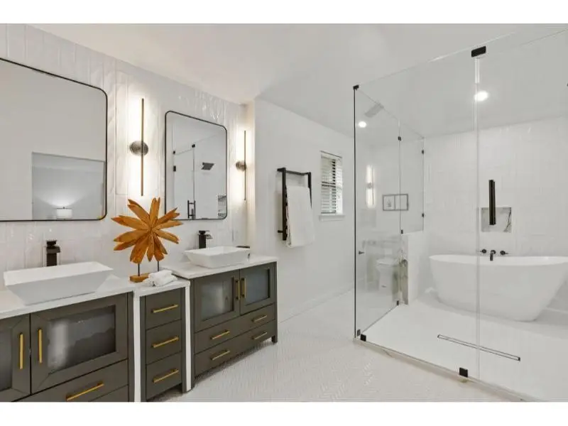 4364 Carolina Street, Grand Prairie, TX 75052 - Image #1