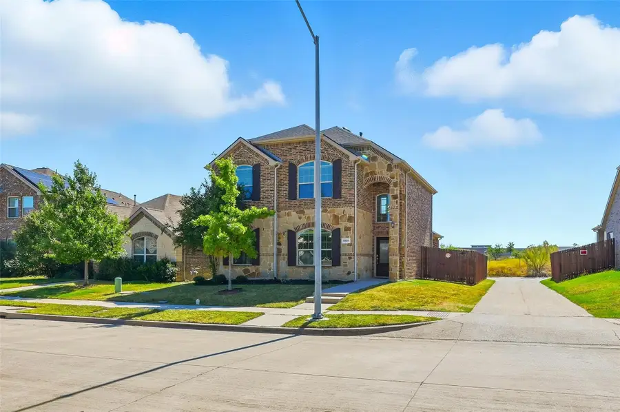 5809 Dew Plant Way, Fort Worth, TX 76123 - Image #2
