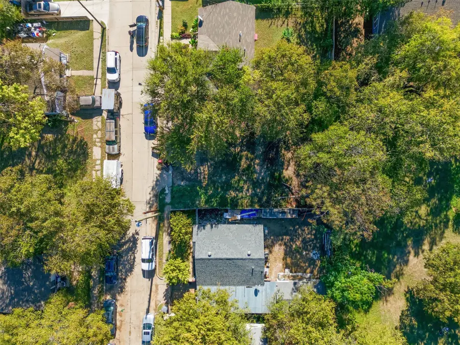 2715 Springdale Street, Dallas, TX 75210 - Image #2