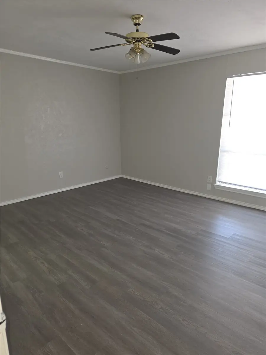 8805 N Normandale Street, Fort Worth, TX 76116 - Image #3